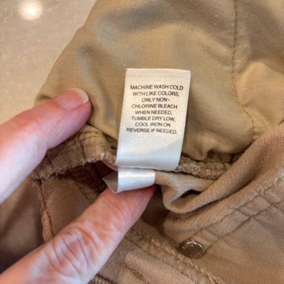 White House Black Market Tan Bootcut Stretch Corduroy Pants Size 6R Women’s WHBM - Picture 6 of 6